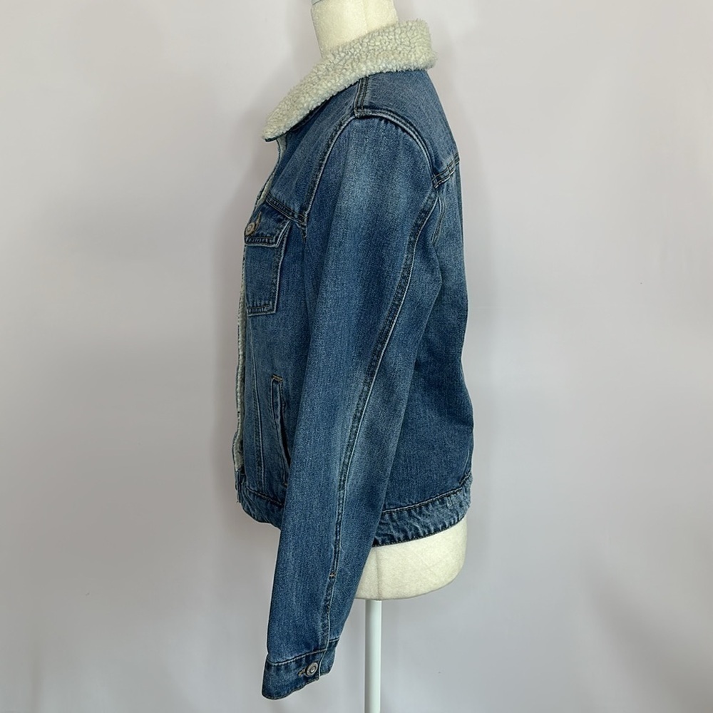 Kensie Blue Denim Jacket with Faux Sherpa Collar - Picture 3 of 9
